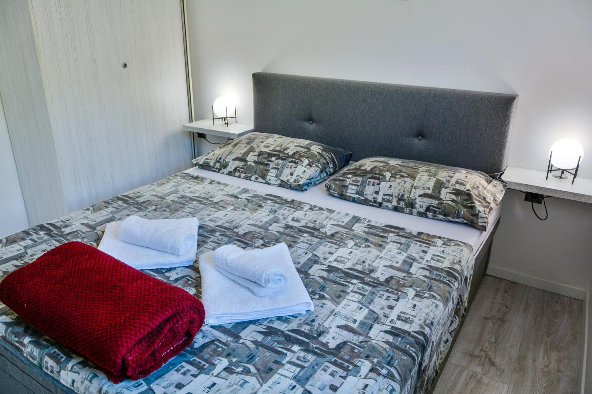 Sea View Apartment Sveti Juraj Exterior photo
